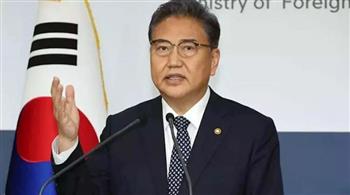   وزيرا خارجية اليابان وكوريا الجنوبية يناقشان سبل إصلاح العلاقات