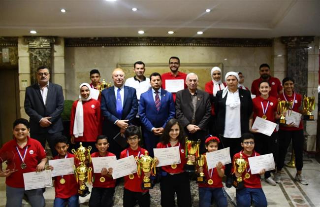 وزير الرياضة يكرم منتخبات الشطرنج بعد فوزهم بـ 13 ميدالية ببطولة إفريقيا للشطرنج بزامبيا 