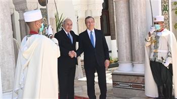   رئيس الجزائر يعلن توقيع اتفاق بقيمة 4 مليارات دولار لتزويد إيطاليا بالغاز