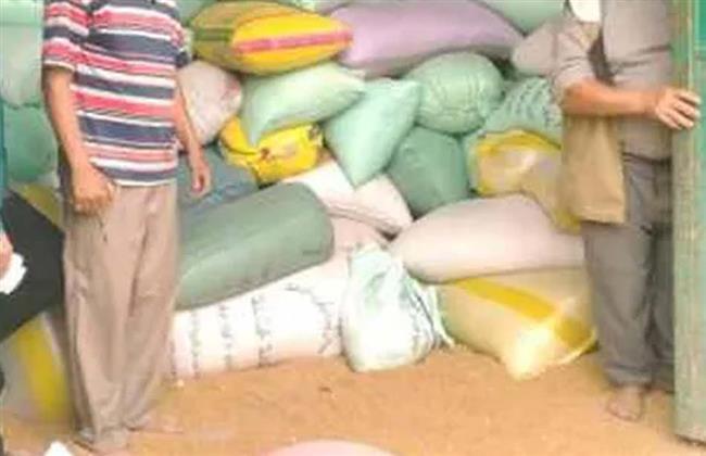 تموين كفر الشيخ تضبط 100 طن من الأقماح قبل بيعها فى السوق السوداء