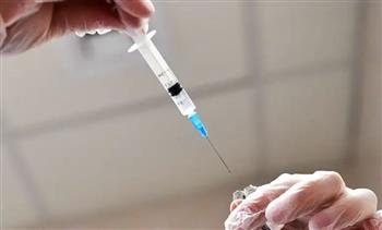   رئيس لجنة مكافحة كورونا: حملات لتطعيم المواطنين في المصايف