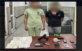 حبس عاطلين بحوزتهما سلاح ناري ومخدرات بمنشأة ناصر