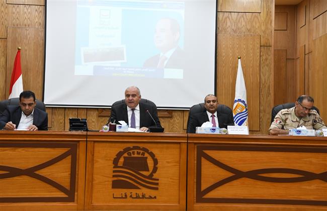 «الداودي» يتابع إجراءات استلام مشروعات حياة كريمة المُنفذة بالمرحلة الأولى بقنا 