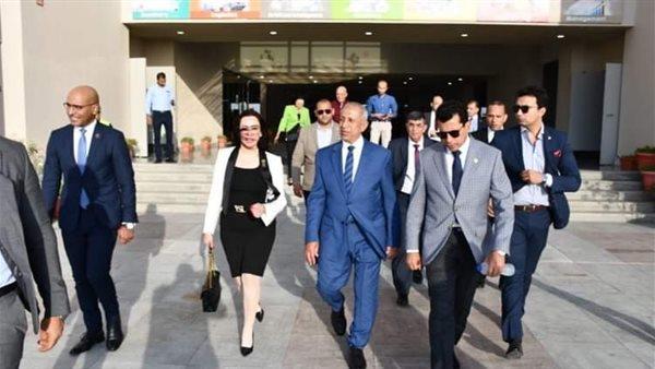 وزير الشباب والرياضة يتفقد مبنى الأكاديمية العربية بالعلمين الجديدة