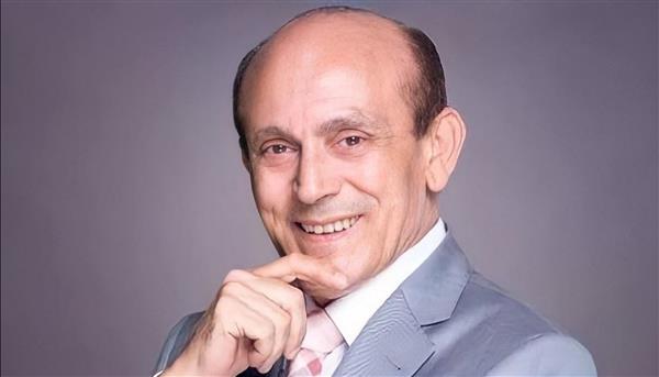 المهرجان القومي للمسرح المصري يكرم محمد صبحي