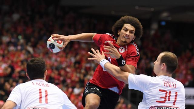 علي زين: بطولة أفريقيا مش أسهل حاجة.. وظروف الماتشات مش زي مباريات كأس العالم