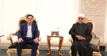   أمين البحوث الإسلامية يلتقى سفير كازاخستان ويبحثان الاستفادة من جهود علماء الأزهر