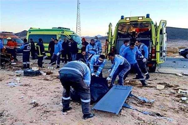 إصابة 4 أشخاص في حادث سير وسط سيناء