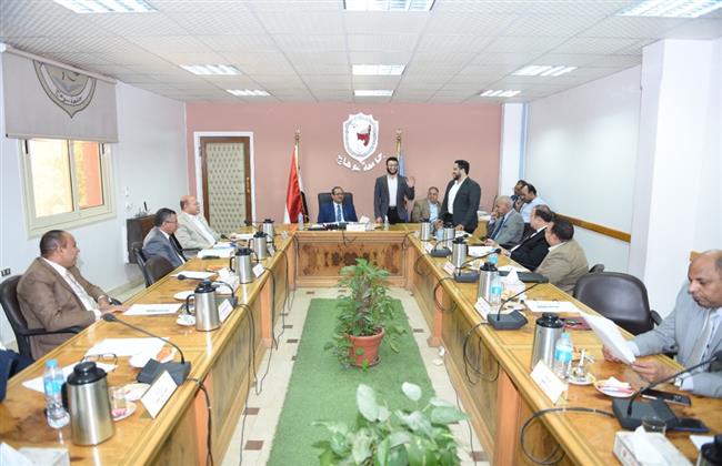 جامعة سوهاج تبحث التعاون مع هيئة TIEC بوزارة الاتصالات لنشر ثقافة ريادة الأعمال بين الطلاب 