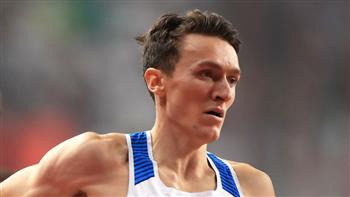   البريطاني وايتمان يحقق مفاجأة ويفوز بسباق 1500 متر في بطولة العالم لألعاب القوي