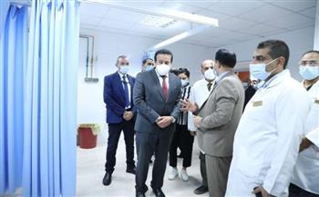 القائم بأعمال وزير الصحة يتفقد مستشفى السادات المركزي ويوجه برفع كفاءته