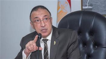 محافظ الإسكندرية يؤكد استمرار الحملات الرقابية على المواقف ومحطات الوقود