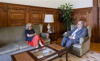   السفير المصري في البرتغال يلتقي نائبة رئيس البرلمان البرتغالي