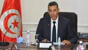   وزير الداخلية التونسي يطلع على سير عمليات إطفاء حريق جبل برج السدرية