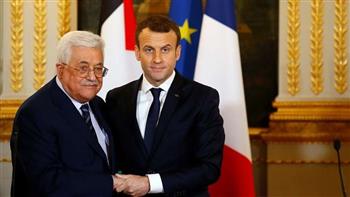   «عباس» يجتمع مع «ماكرون» بـ «باريس»