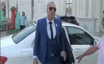 مدرس الفلسفة سيد العراقي: ملتزم بدفع الضرائب واحترام سيادة القانون