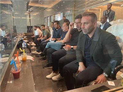فيتوريا يتابع قمة الكأس بإستاد القاهرة 