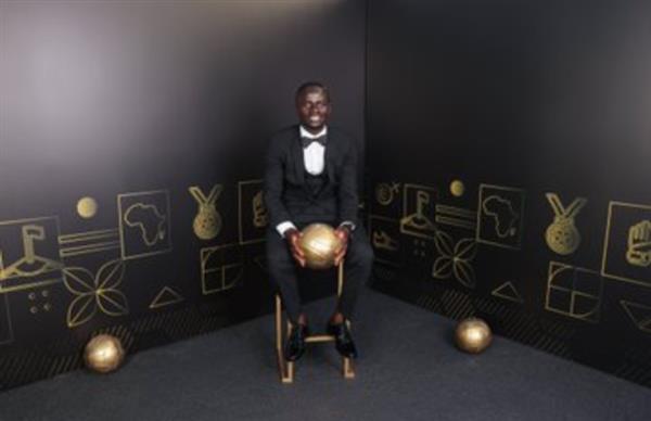 رسميًا.. ساديو ماني أفضل لاعب في أفريقيا لعام 2022