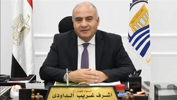 محافظ قنا يشدد على الالتزام بالأسعار الاسترشادية المحددة للسلع الغذائية 