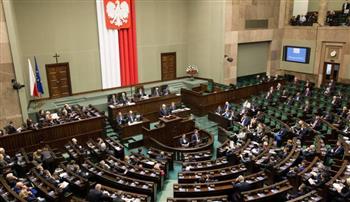   "النواب البولندي" يمرر مشروع قانون يقضي بمنح بدل للعائلات لشراء الفحم لتدفئة المنازل