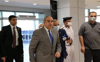   وزير الطيران المدني يتفقد مطار العلمين الدولي
