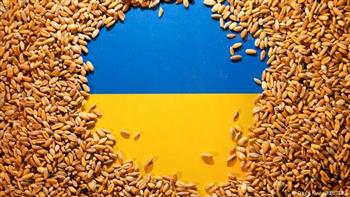   زيلينسكي: أوكرانيا لديها شحنات حبوب جاهزة للبيع