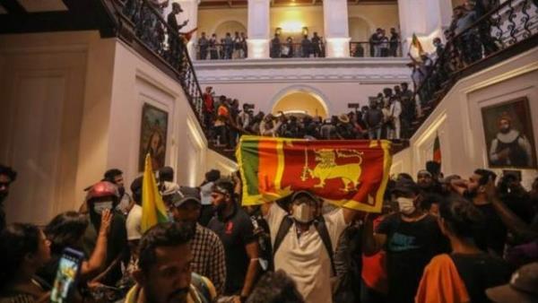 مجلس الوزراء السريلانكي يناقش سبل عودة البلاد إلى طبيعتها في غضون إسبوع