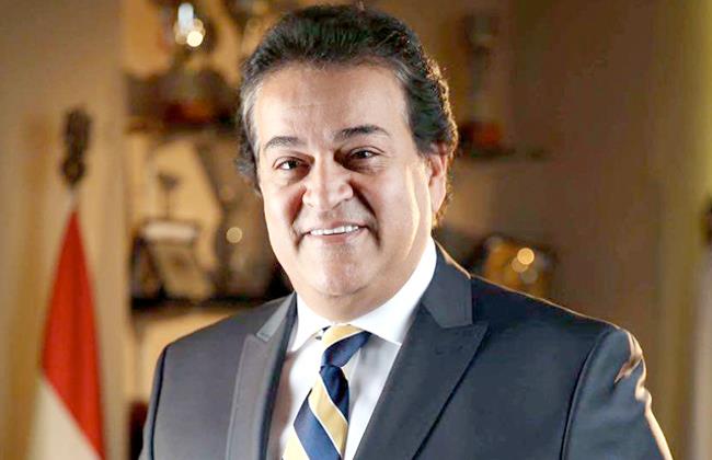 وزير التعليم العالي يهنئ الرئيس السيسي والشعب المصري بذكري ثورة 23 يوليو المجيدة