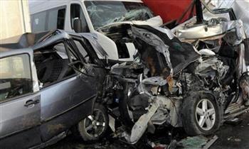  إصابة شخصين فى حادث تصادم سيارة تابعة لمجلس مدينة أبو قرقاص بأخرى نصف نقل