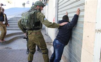   إسرائيليون يعتدون على شاب فلسطينى لدى وجوده فى «يافا»
