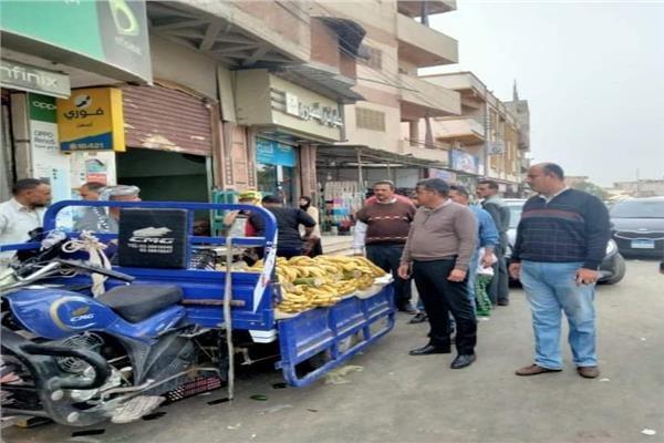 رفع 600 حالة إشغال طريق مخالف فى ٤ مراكز بالبحيرة