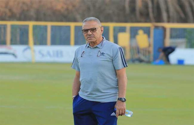 طلعت يوسف يعلن تشكيل الجونة أمام الأهلي
