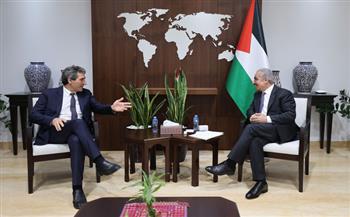   رئيس الوزراء الفلسطينى يستقبل المدير العام للتعاون الدولي الإيطالي