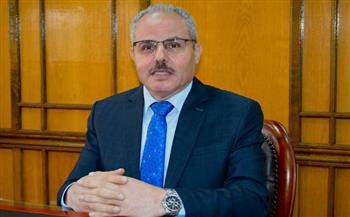 بنسبة نجاح 86.5 %.. رئيس جامعة القناة يعتمد نتيجة بكالوريوس التجارة
