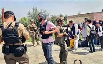 إيطاليا: وصول أول دفعة تشمل 300 لاجئ أفغاني إلى العاصمة روما