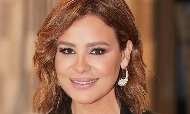 بمناسبة عيد ميلادها.. كارول سماحة تحصل على أسد هدية