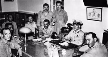   26 يوليو 1952 يوم خروج الملك فاروق من مصر بعد قيام ثورة 23  يوليو 