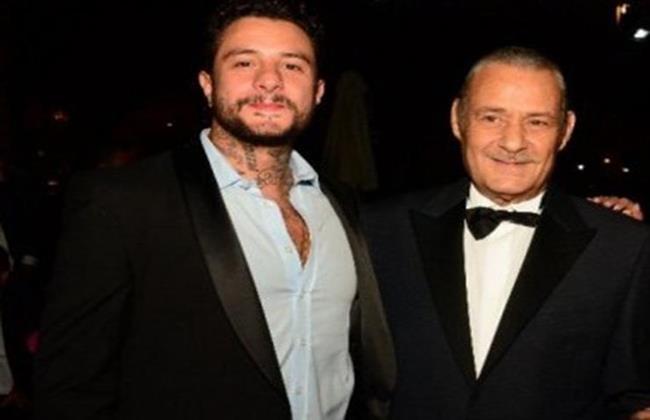 «صديقي العزيز».. أحمد الفيشاوي يحيي ذكري وفاة والده