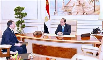   الرئيس السيسي يجتمع مع وزير الداخلية