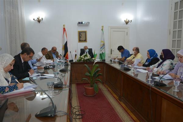 محافظ الجيزة يعقد لقاءآ جماهريآ لبحث مطالب المواطنين وحل شكواهم