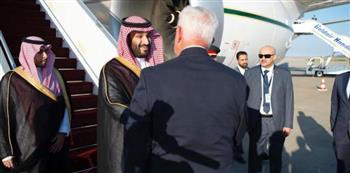 ولي العهد السعودي يصل اليونان في زيارة رسمية