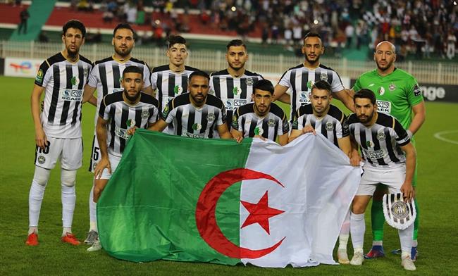 وفاق سطيف يعلن عن ضم 8 لاعبين