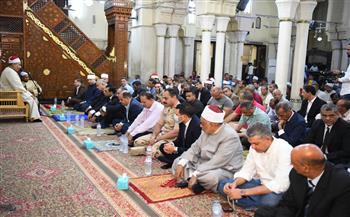   محافظ قنا يشهد الاحتفال بالعام الهجري الجديد من مسجد سيدي عبد الرحيم القنائي