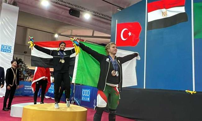 بعد ذهبيتى نعمة سعيد.. لحظة عزف السلام الوطنى بدورة البحر المتوسط 