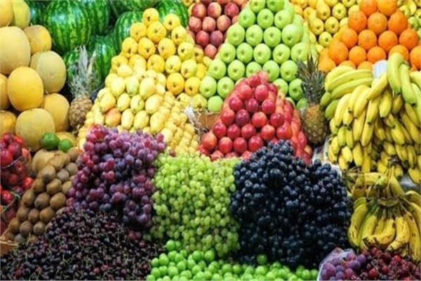 استقرار أسعار الفاكهة في سوق العبور