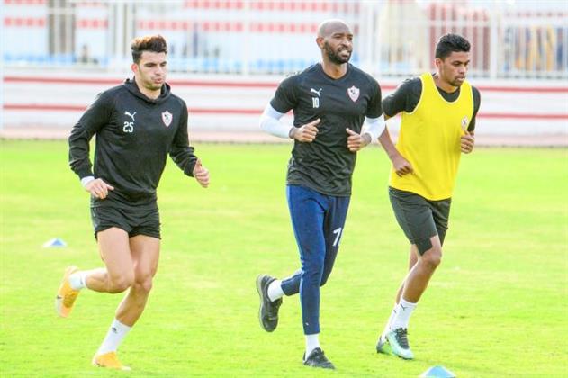 فقرة فنية خاصة في مران الزمالك اليوم