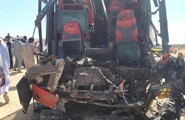 كانوا في رحلة.. تفاصيل تصادم مطروح المروع وحالة الأطفال المصابين