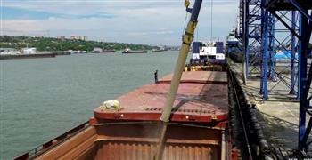   غدا.. أول سفينة حبوب أوكرانية ستغادر الموانئ 