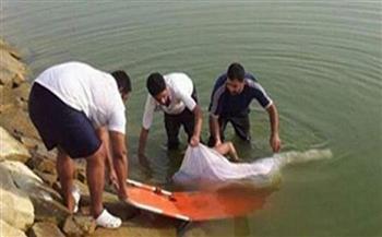   فريق الإنقاذ النهرى ينجح فى العثور على جثة غريق ترعة قاصد 