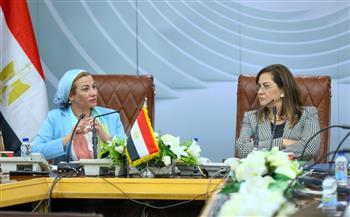 وزيرة البيئة: عرض المبادرة العالمية للمخلفات 50 بحلول عام 2050